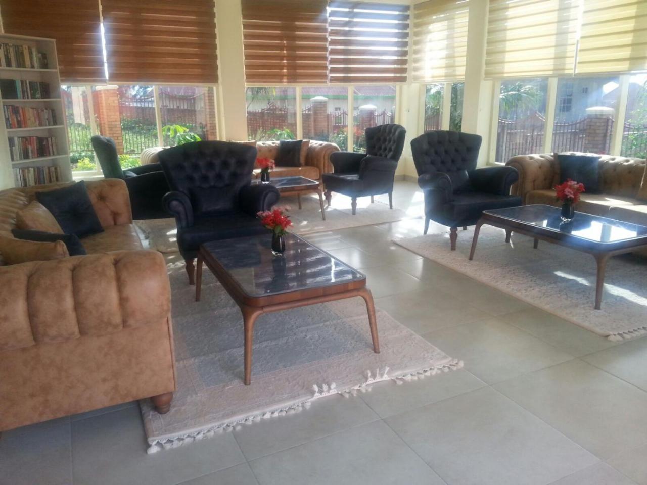 Ikaze B&B Kigali Bagian luar foto