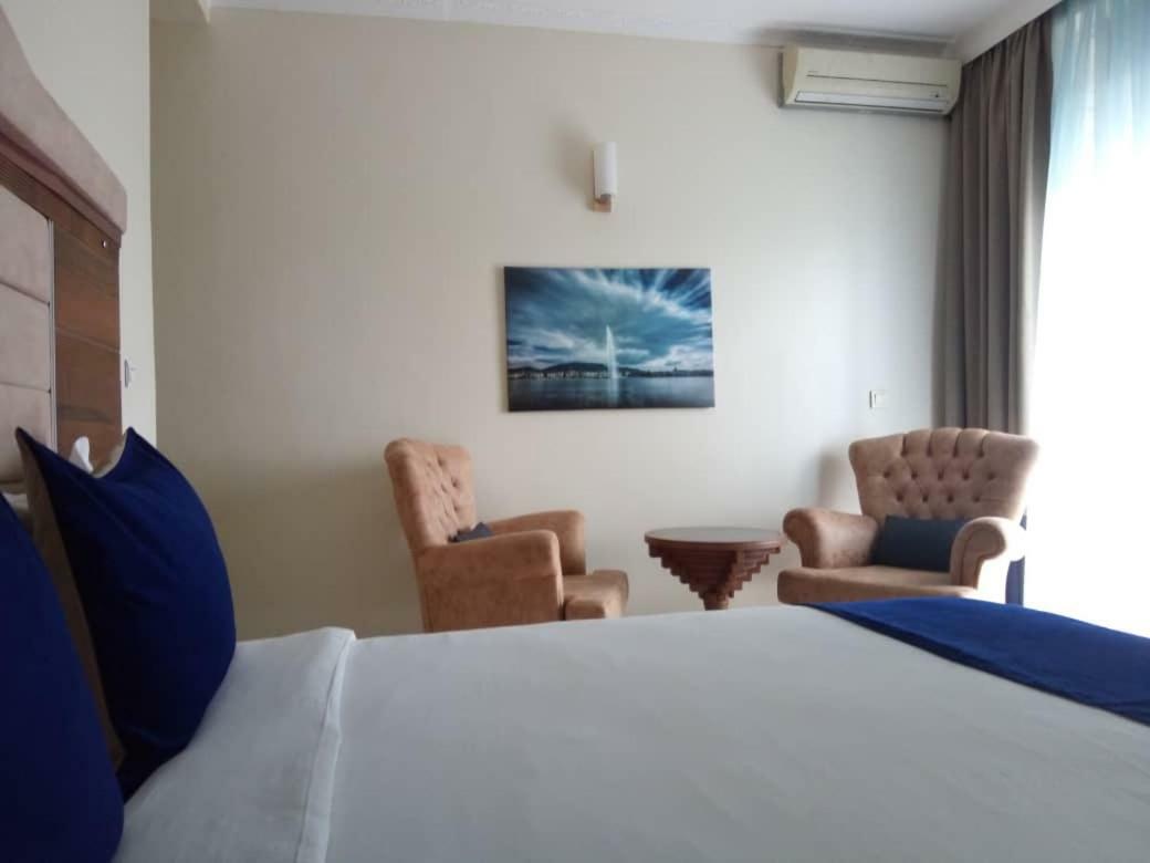 Ikaze B&B Kigali Bagian luar foto